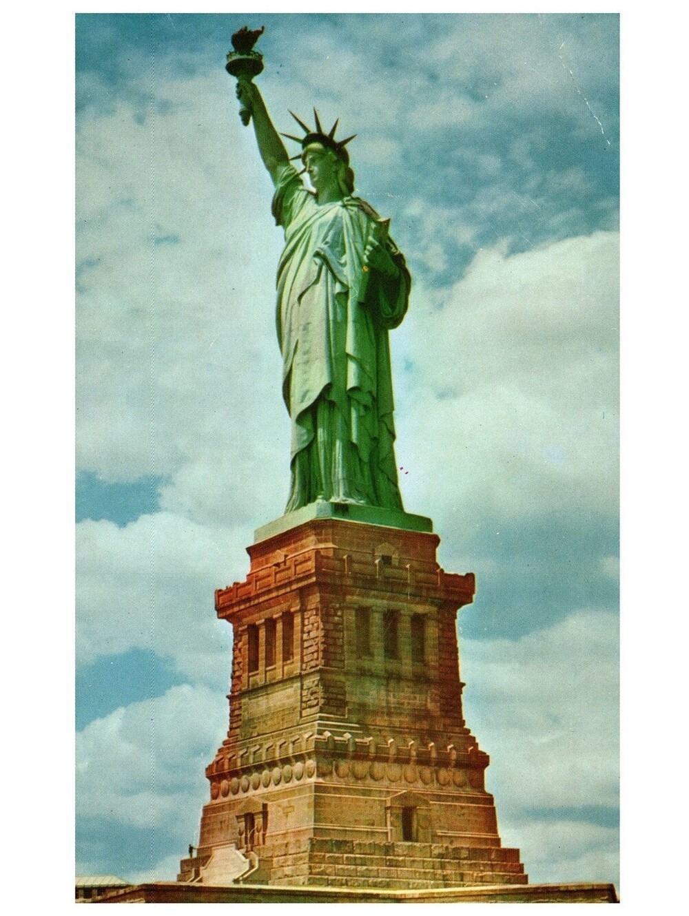 Vintage Postcard Statue of Liberty Bedloe’s Island New York Kodachrome